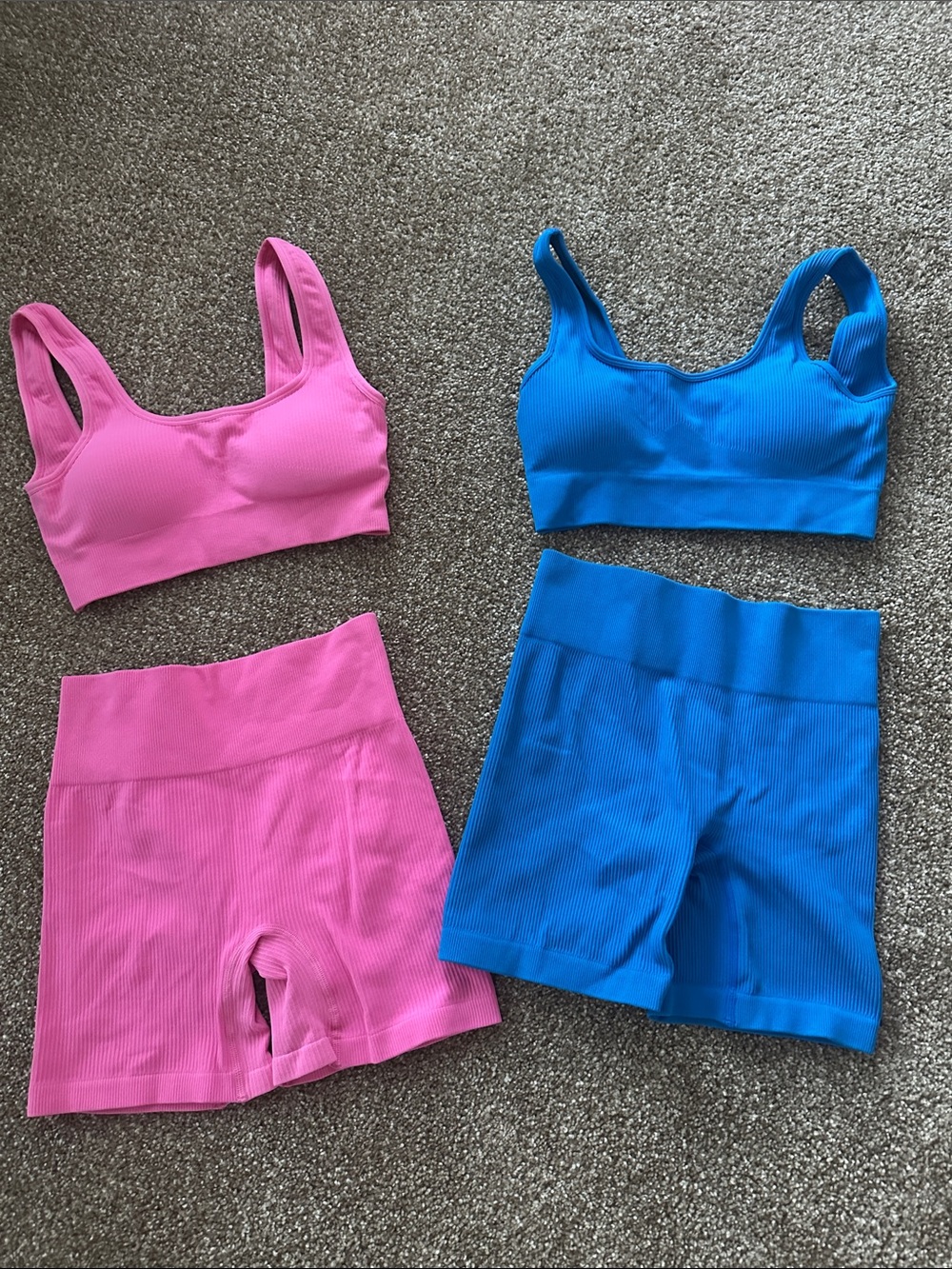 Amazon Seamless Ribbed Sports Bra & High-Waist Bike Shorts Set - Pink & Blue